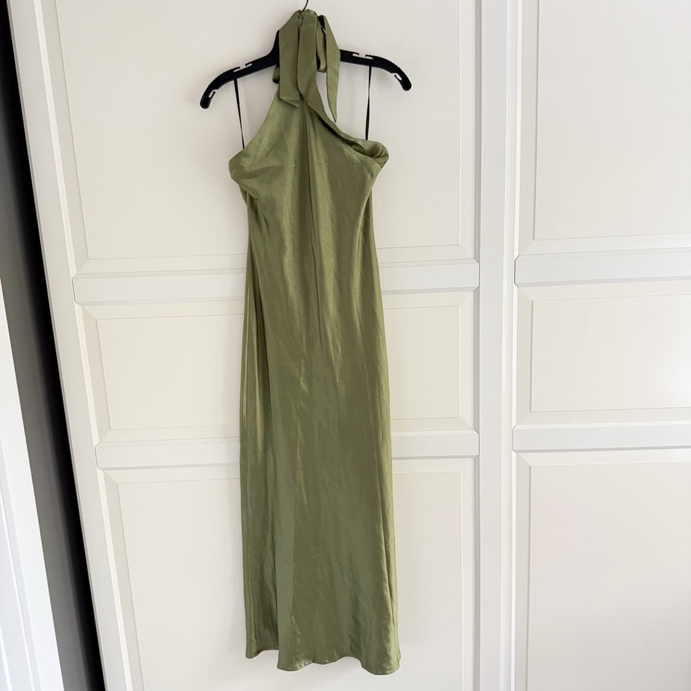 New! Petal + Pup Grasie Olive Green Satin Halter Maxi Dress Size 8 41370 - Picture 6 of 14